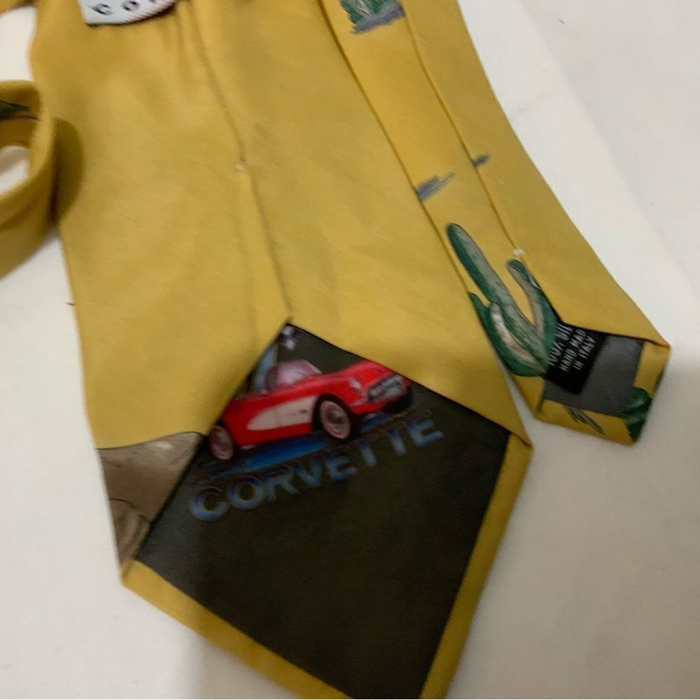Corvette 100% silk made in Italy Happy trails Corvette men's necktie TIE. - Picture 6 of 7